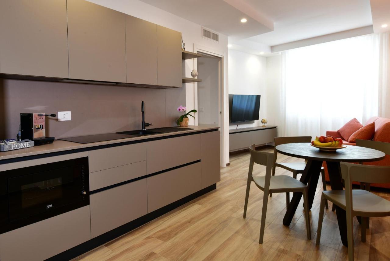 Vilu Suite Centro Полиньяно-а-Маре Экстерьер фото