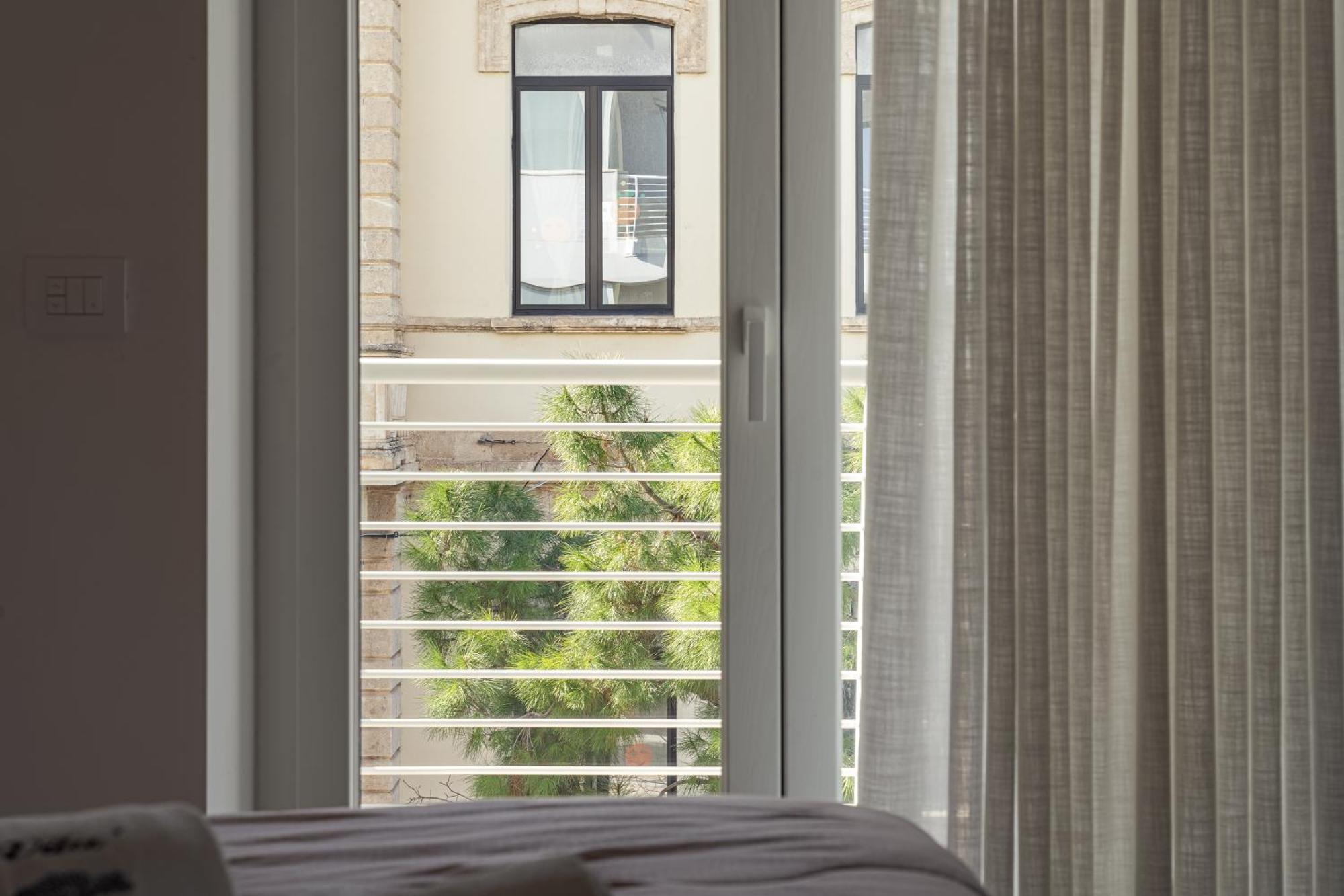 Vilu Suite Centro Полиньяно-а-Маре Экстерьер фото