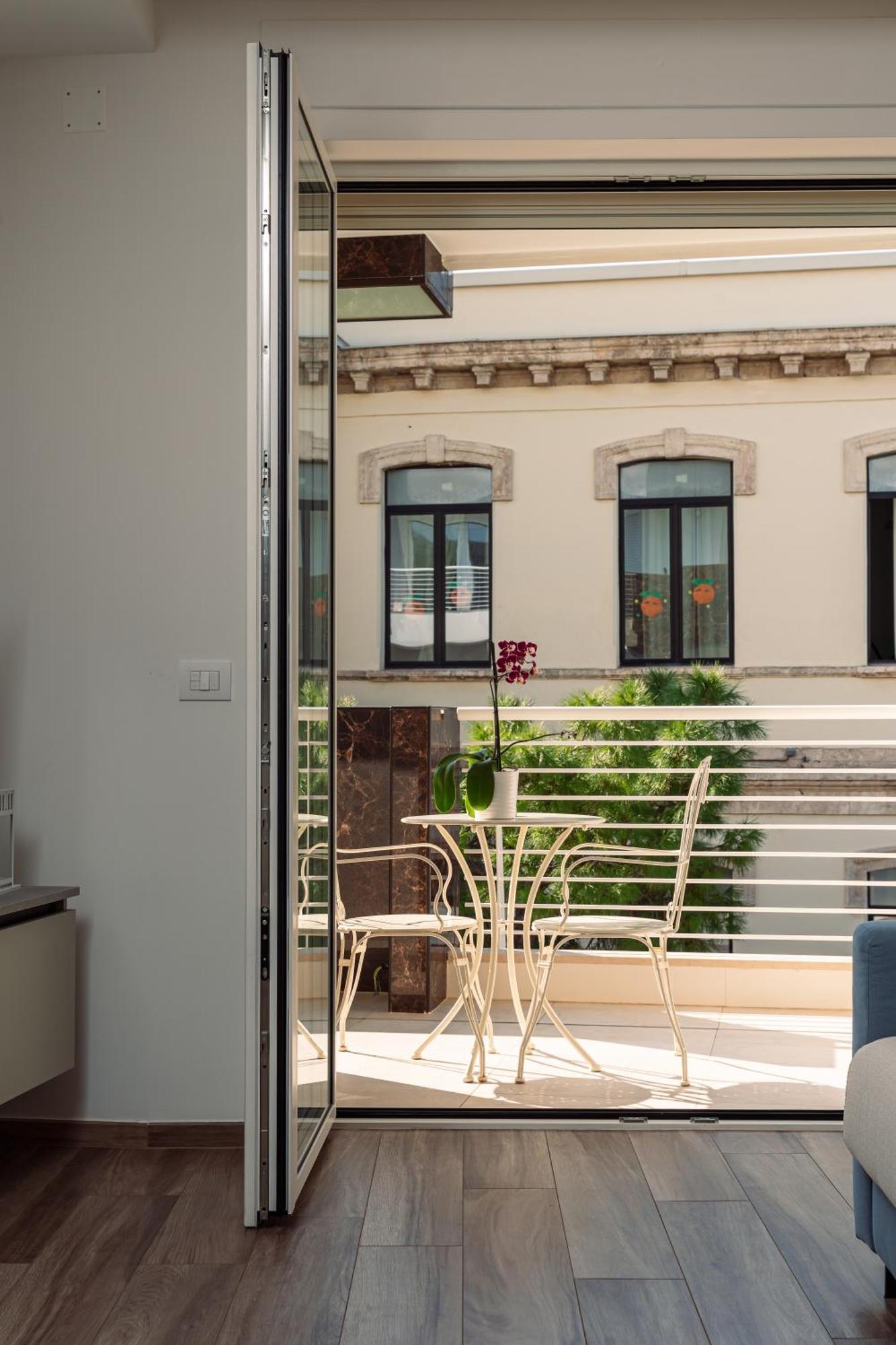 Vilu Suite Centro Полиньяно-а-Маре Экстерьер фото